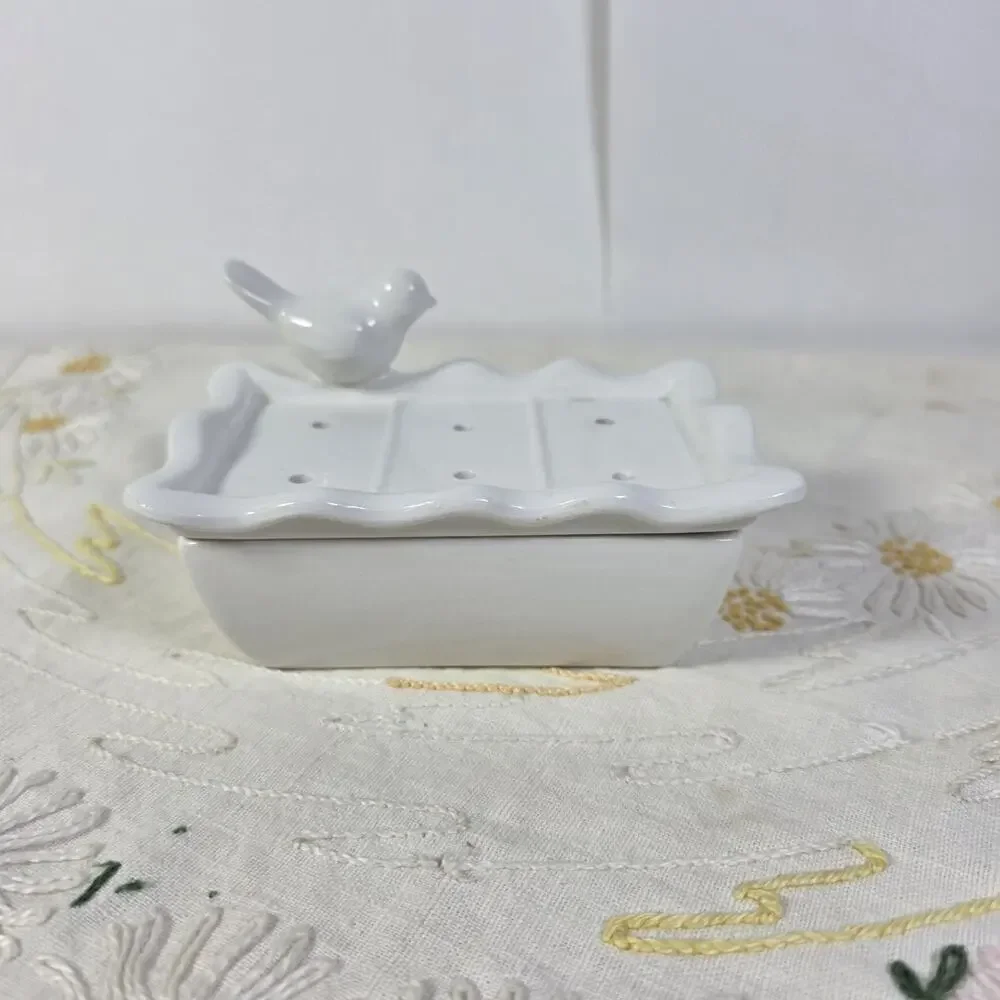 White Ceramic Bird Soap Dish Holder Removable Drip Tray Bathroom Farmhouse Decor